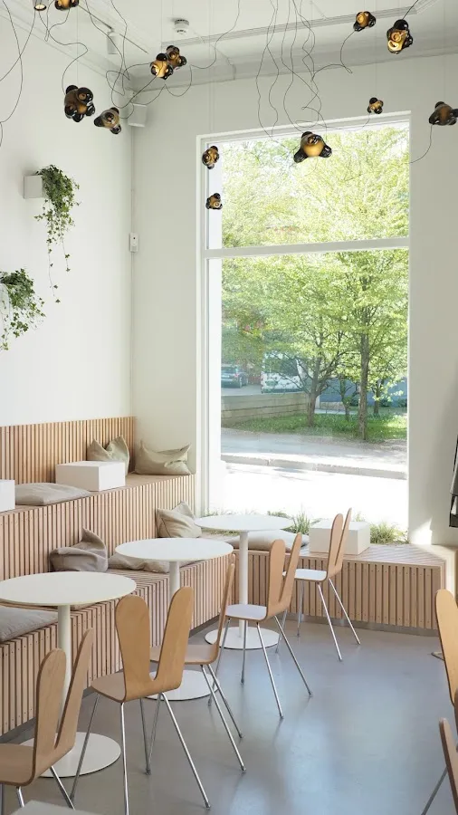 BookNoFees: Καφετέρια – KUMI – Oslo – Δέκα, φωτογραφία 1