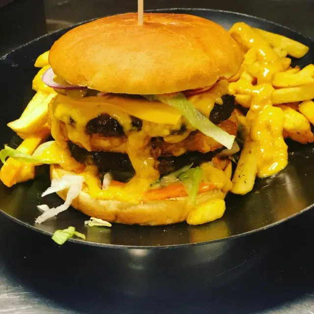 BookNoFees: Εστιατόριο – BABAs Burger & Grillhaus – Meschede – BABAs Burger & Grillhaus, φωτογραφία 2
