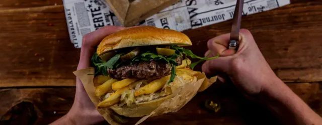 BookNoFees: Σνακ μπαρ – Night Burger – Warsaw – Νυχτερινό μπέργκερ, φωτογραφία 2