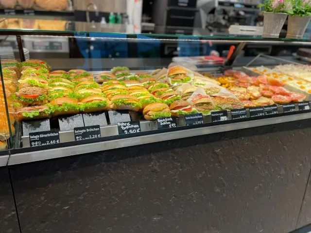 BookNoFees: Εστιατόριο – Bäckerei Birkelbach – Bad Berleburg – Αρτοποιείο Birkelbach, φωτογραφία 3