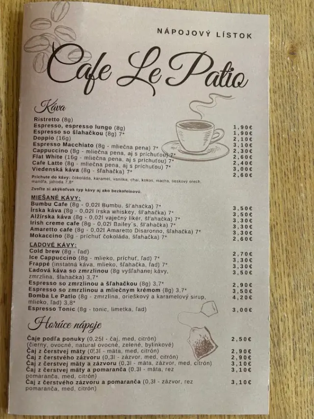 BookNoFees: Καφετέρια – Le Patio – Bratislava – Le Patio, φωτογραφία 2