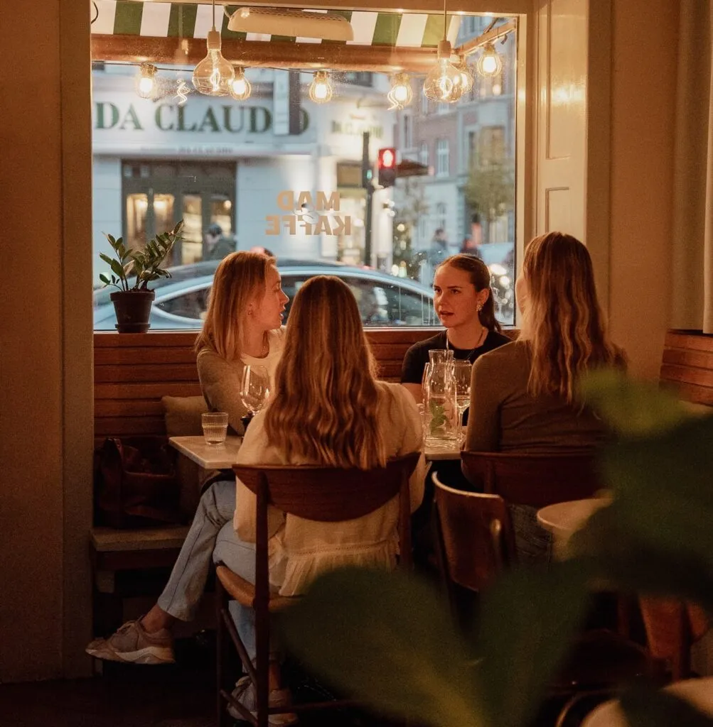 BookNoFees: Καφετέρια – Mad & Kaffe – Copenhagen – Φαγητό & Καφές, φωτογραφία 1