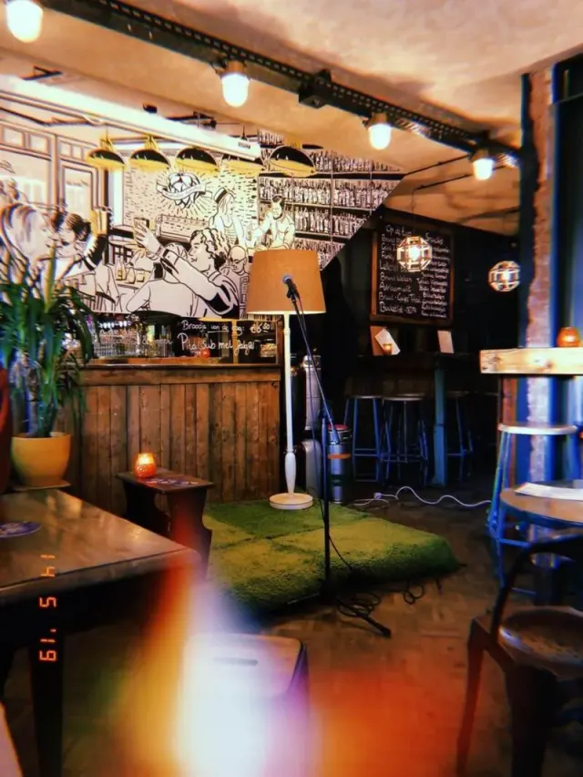 BookNoFees: Εστιατόριο – Lokaal van de Stad – Amsterdam – Δημοτικό χώρο, φωτογραφία 3