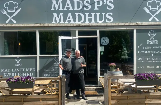 BookNoFees: Καφετέρια – Mads P s Madhus – Copenhagen – Mads P s Madhus, φωτογραφία 3