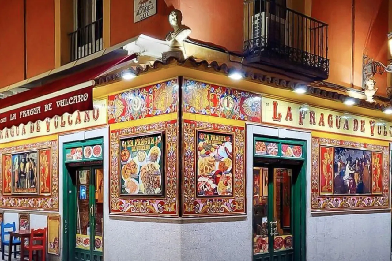 BookNoFees: Εστιατόριο – Taberna Fragua de Vulcano – Madrid – Ταβέρνα «Fragua de Vulcano», φωτογραφία 1