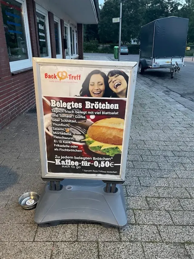 BookNoFees: Εστιατόριο – Bäckerei Back Treff – Datteln – Αρτοποιείο Back Treff, φωτογραφία 2