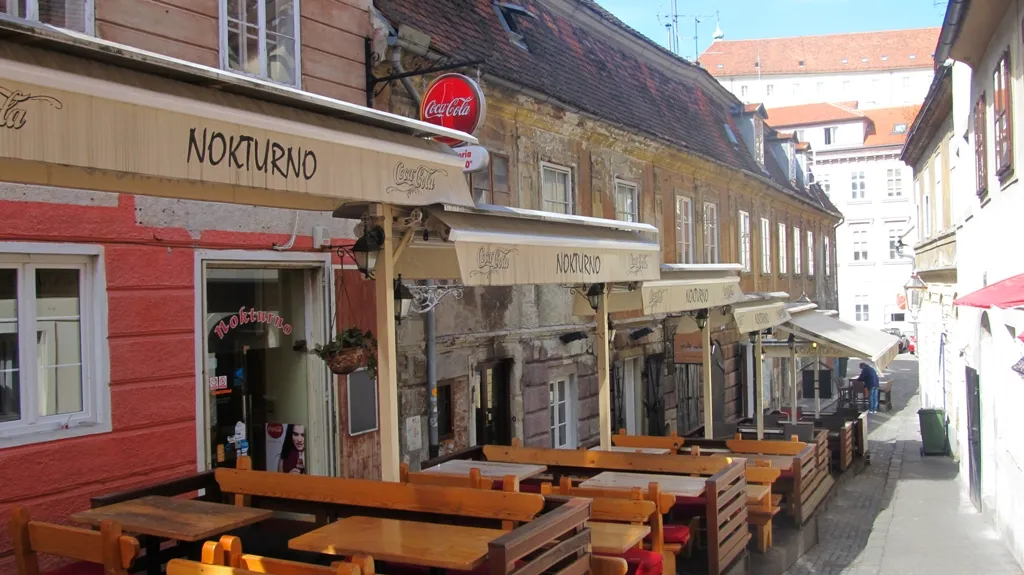 BookNoFees: Εστιατόριο – Nokturno – Zagreb – Νυχτερινό, φωτογραφία 1