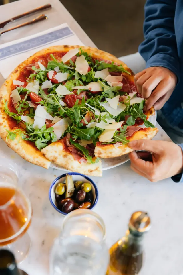 BookNoFees: Εστιατόριο – De Pizzabakkers – Amsterdam – Οι Πιτσαδόροι, φωτογραφία 2