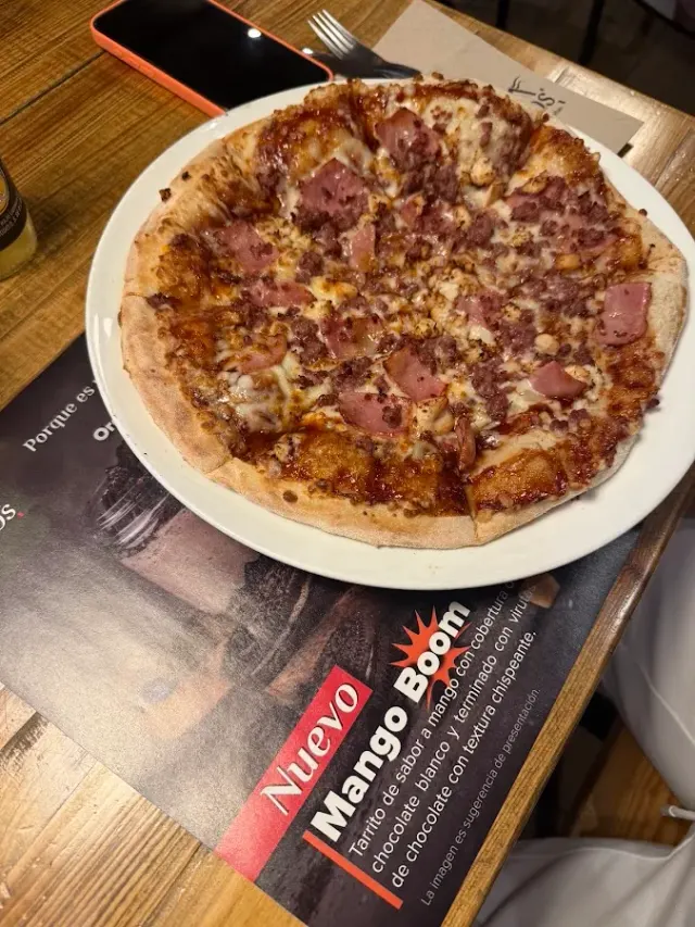 BookNoFees: Εστιατόριο – Pizzería Carlos – Madrid – Πιτσαρία Carlos, φωτογραφία 2