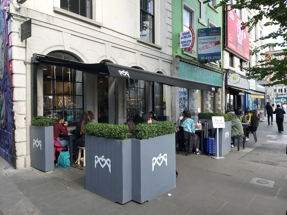 BookNoFees: Καφετέρια – Póg – Dublin – Φιλί, φωτογραφία 1