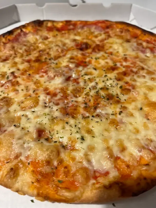 BookNoFees: Εστιατόριο – Pizzeria Zum Brunnen – Plettenberg – Πιτσαρία «Zum Brunnen», φωτογραφία 3