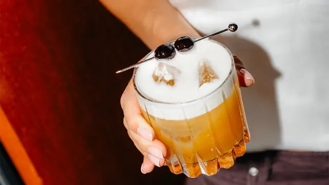 BookNoFees: Καφετέρια – ELA Restobar – Amsterdam – ELA Restobar, φωτογραφία 3