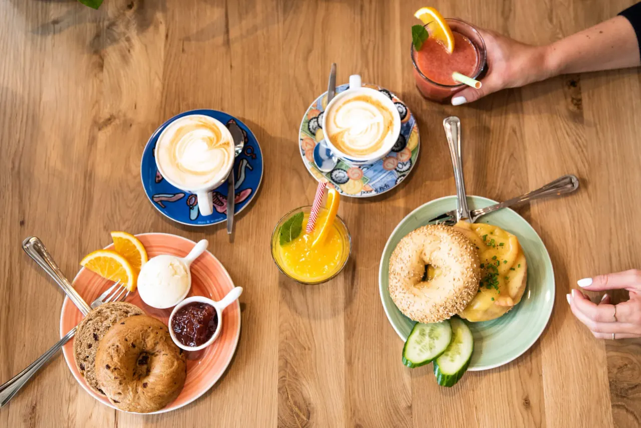 BookNoFees: Καφετέρια – Bagels & Beans – Amsterdam – Μπέιγκελς & Φασόλια, φωτογραφία 1