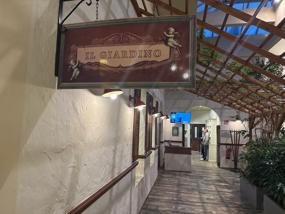 BookNoFees: Εστιατόριο – Il Giardino – Medebach – Ο Κήπος, φωτογραφία 1