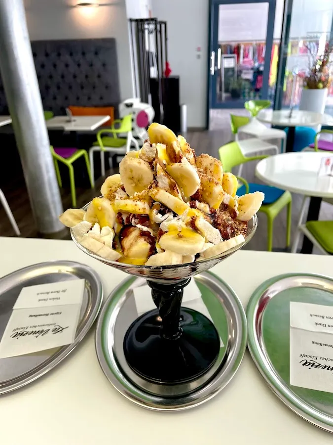 BookNoFees: Εστιατόριο – Eiscafe La Venezia – Unna – Eiscafe La Venezia, φωτογραφία 1