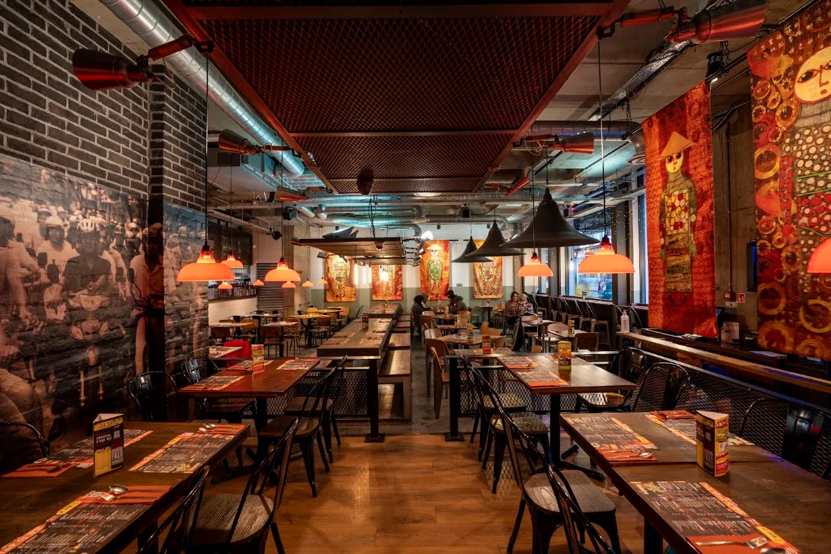 BookNoFees: Εστιατόριο – Banana Tree – London – Μπανανιά, φωτογραφία 1