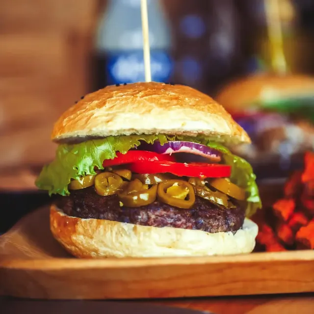 BookNoFees: Σνακ μπαρ – Hamburger z Karaibów – Warsaw – Χάμπουργκερ από την Καραϊβική, φωτογραφία 2