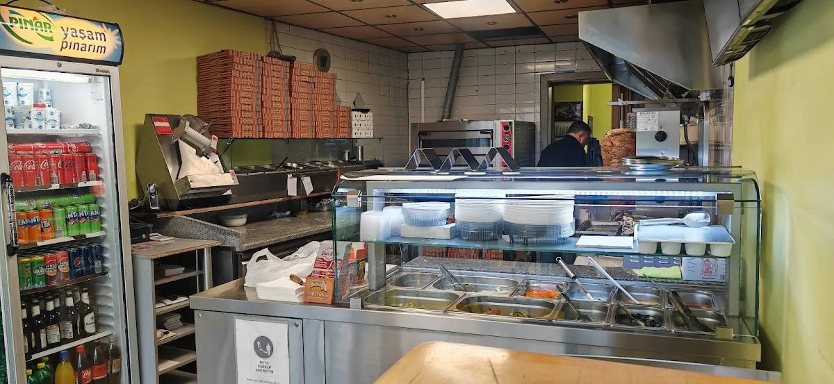 BookNoFees: Σνακ μπαρ – Star Grill – Herscheid – Star Grill, φωτογραφία 1
