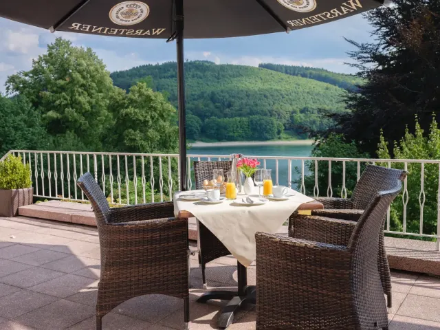 BookNoFees: Εστιατόριο – Welcome Hotel Meschede/Hennesee – Meschede – Welcome Hotel Meschede/Hennesee, φωτογραφία 3