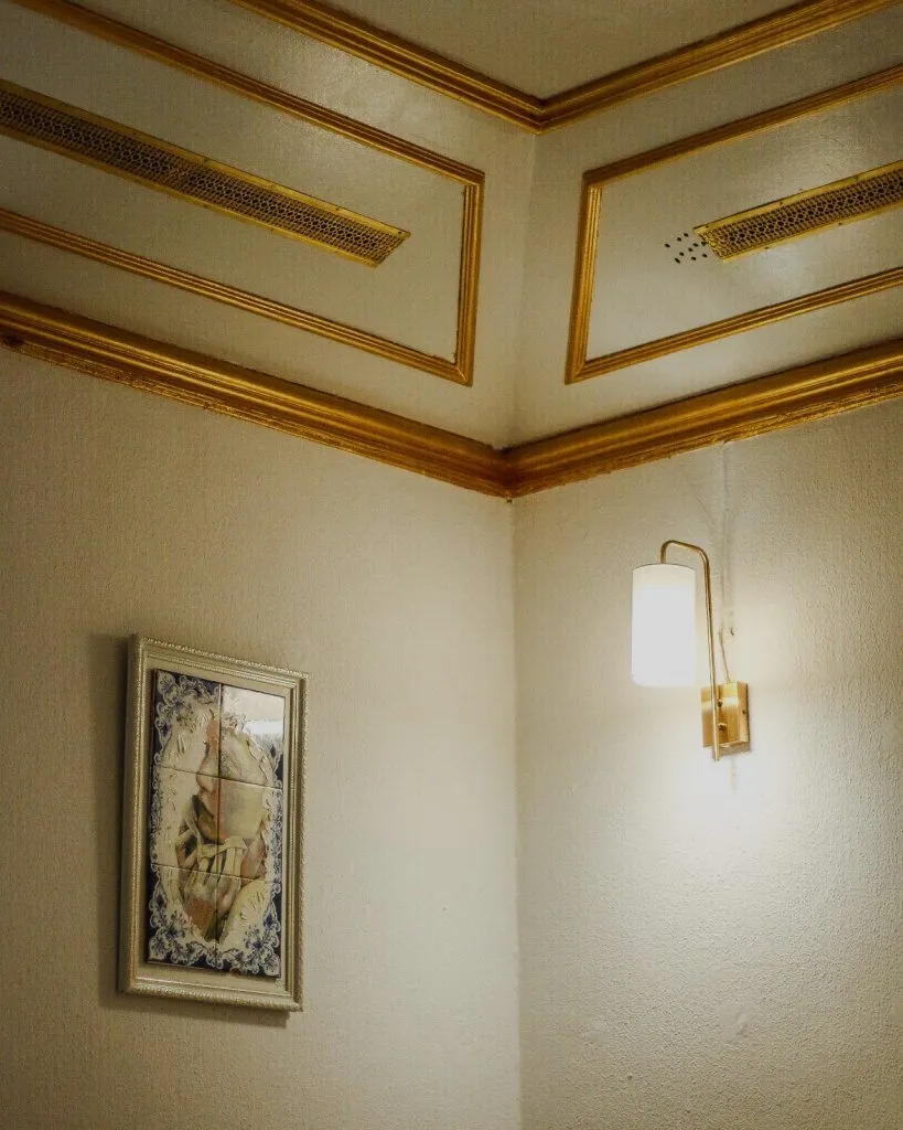 BookNoFees: Καφετέρια – Antù Alfama – Lisbon – Antù Alfama, φωτογραφία 1