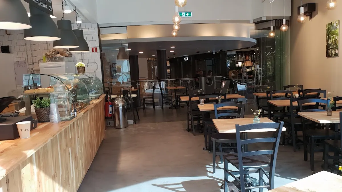 BookNoFees: Αρτοποιείο – Baker Rigal – Oslo – Η υπερηφάνεια του αρτοποιού, φωτογραφία 1