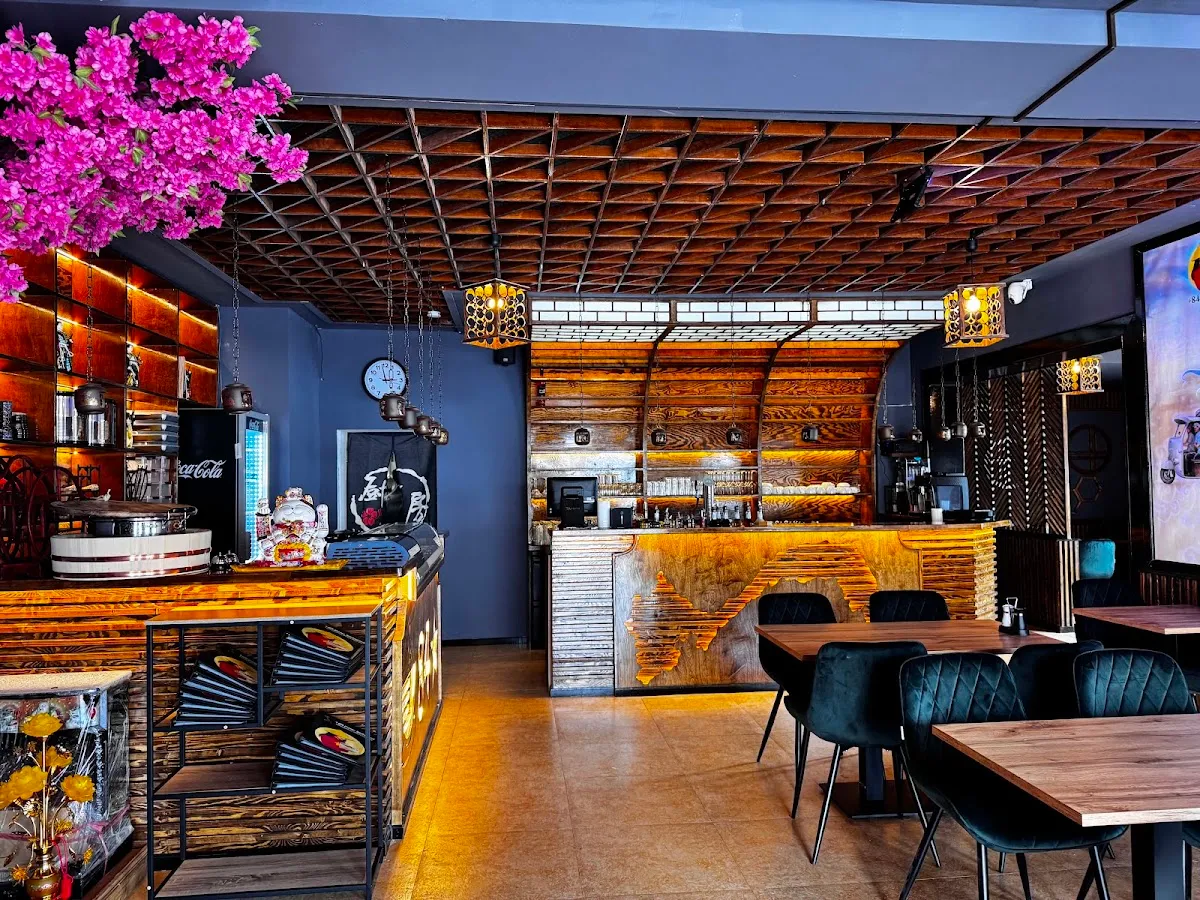BookNoFees: Εστιατόριο – +84 Fusion Restaurant – Bönen – +84 Εστιατόριο Fusion, φωτογραφία 1